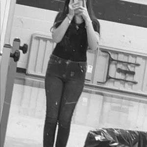 Meet your Posher, Maddie